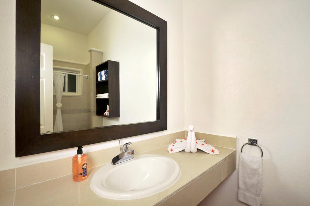 Las Palmas Condominio Playa del Carmen Rom bilde